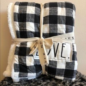 Rae Dunn LOVE buffalo check sherpa throw / blanket